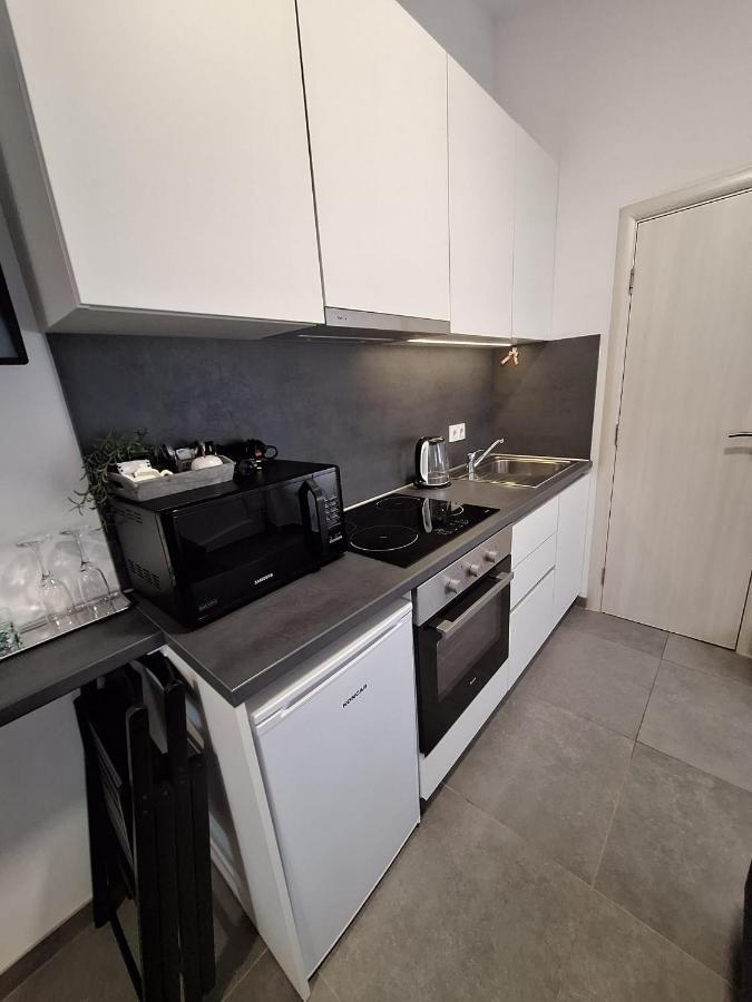 Studio Apartmani Louis I Lola 자그레브 외부 사진